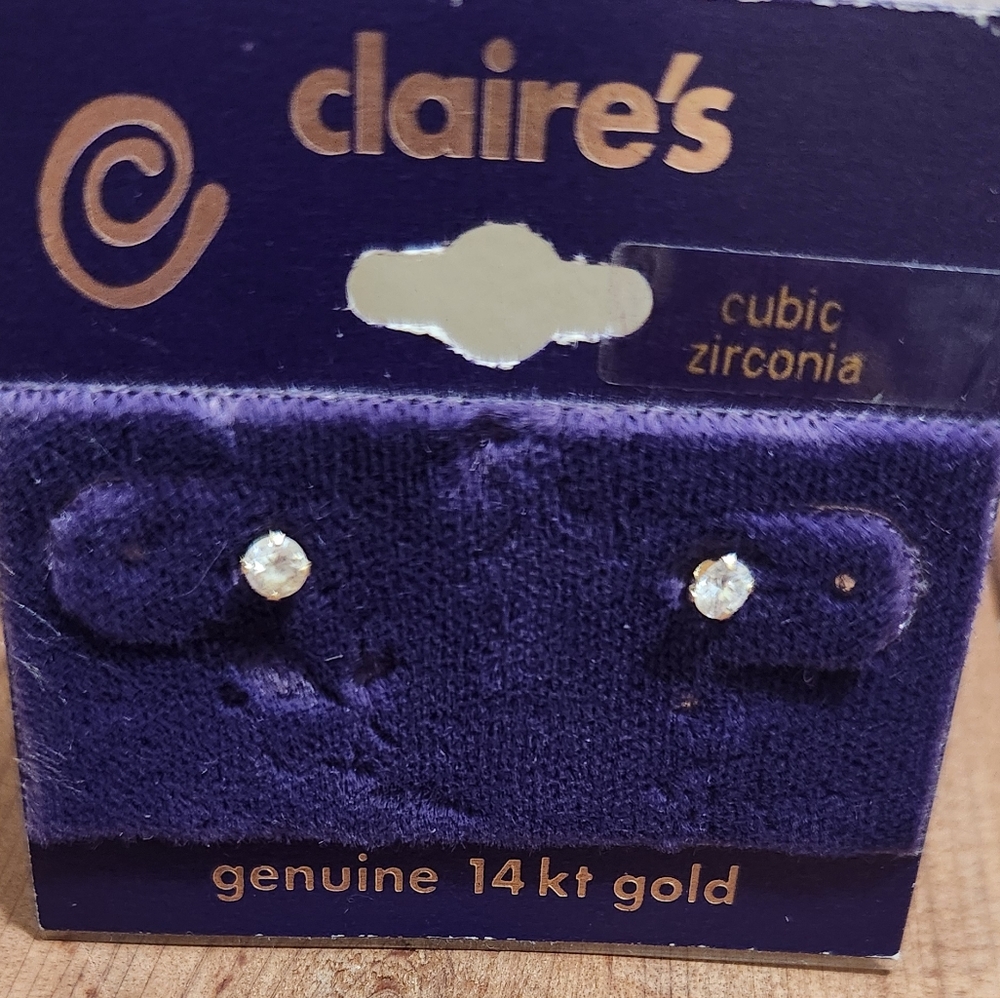 Gold and Diamond Stud Earrings